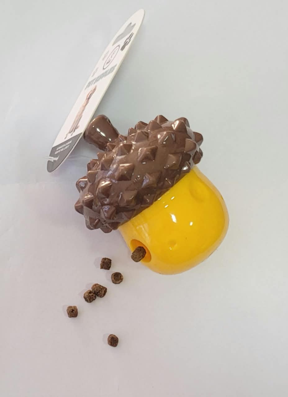 Bellota dispenser